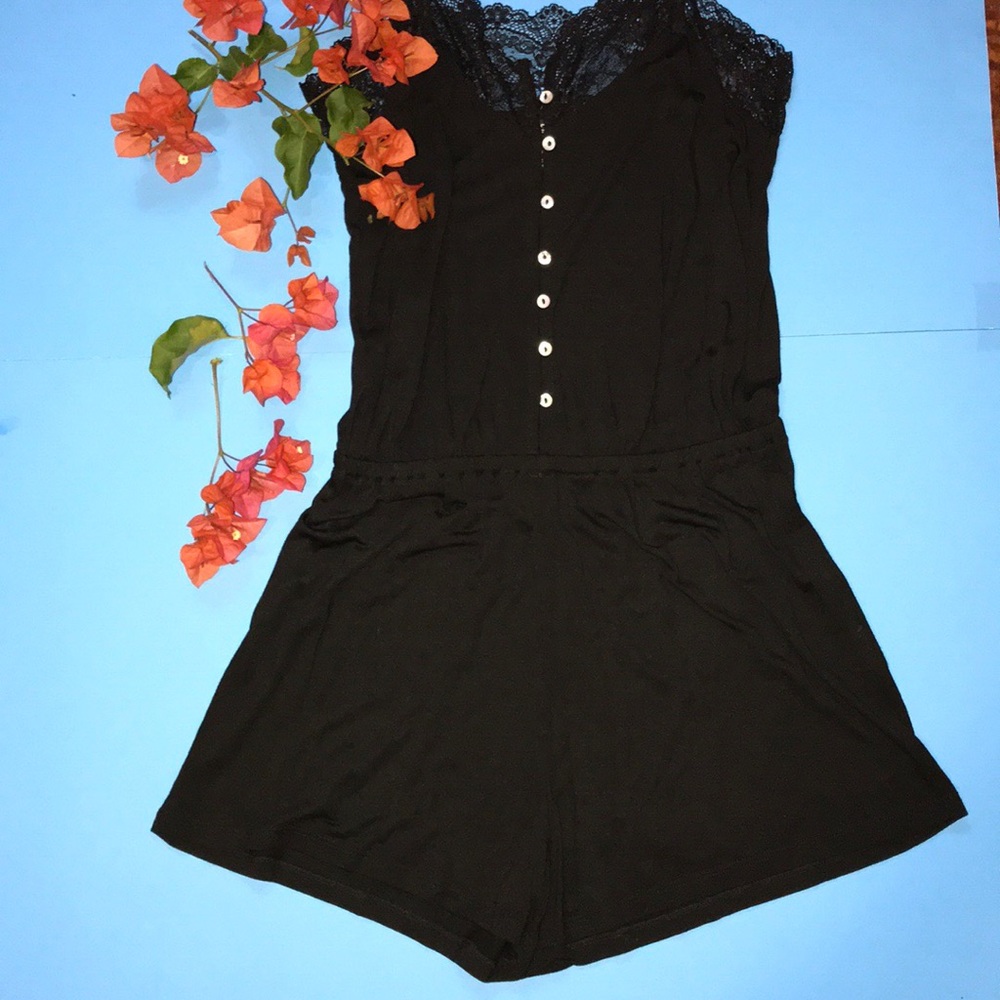 NWOT-Cotton On Black Romper